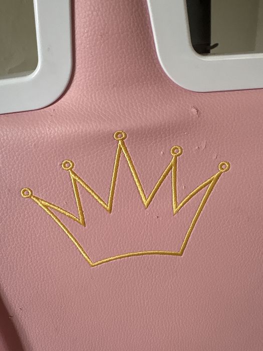 scaun de gaming fete