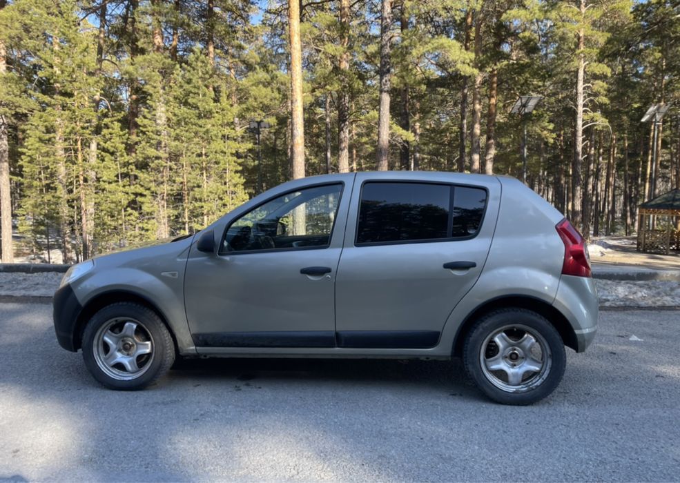 Рено Сандеро механика