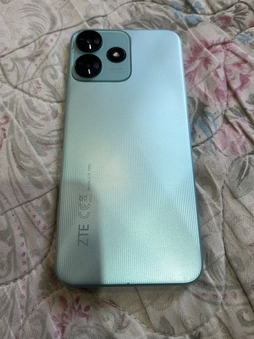 Продам телефон ZTE BLADE A73