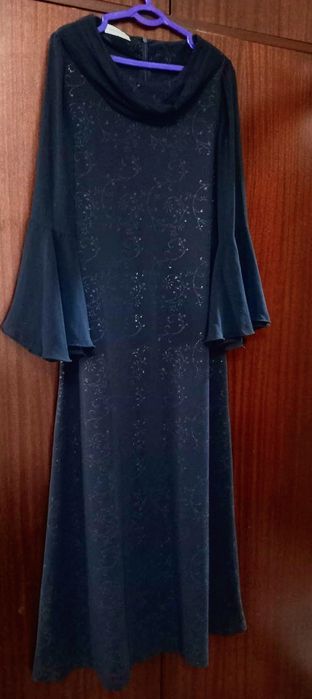 Продается вечернее платье
