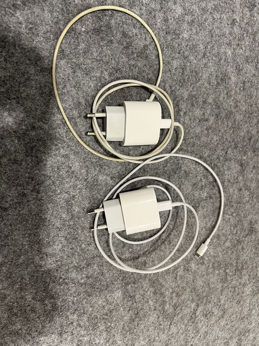 Оригинални Apple адаптери / зарядни