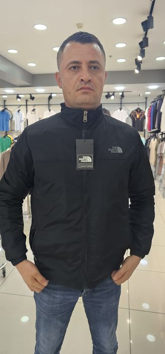 Оригинальная ветровка The North face