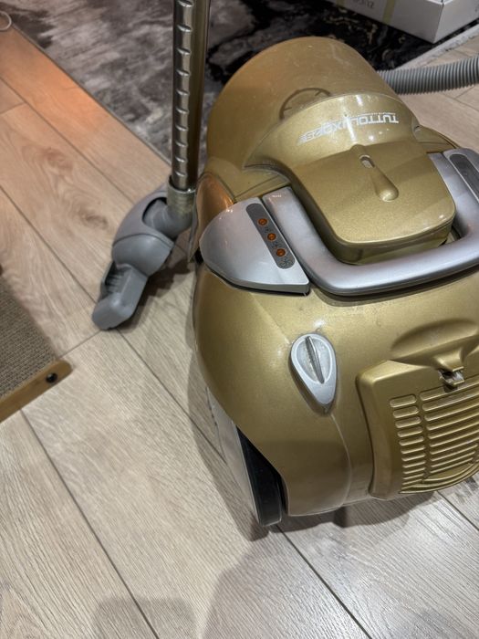 Продается Пылесос Цептер