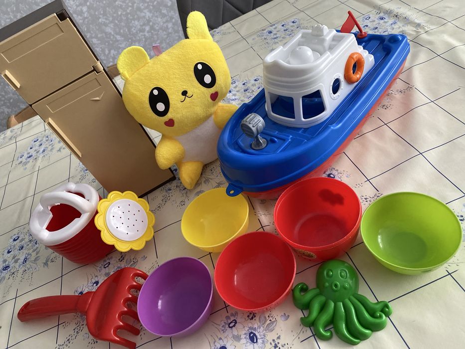 Продам игрушки детские