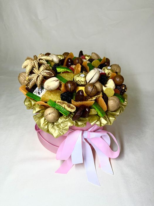 Букет из сухофруктов