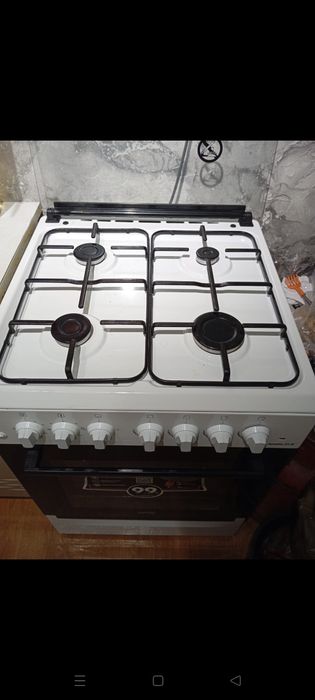 Продам газовую плиту
