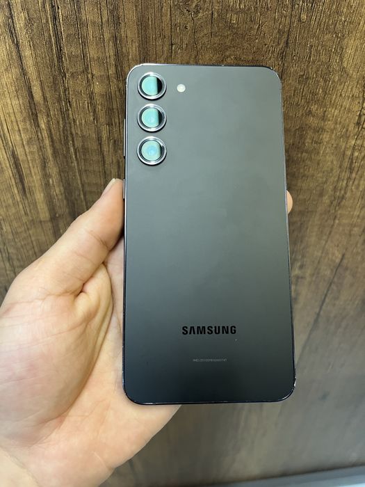 СРОЧНО продаю Samsung S23plus