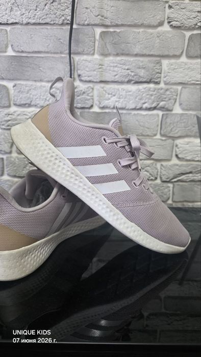 Оригинальные кроссы adidas