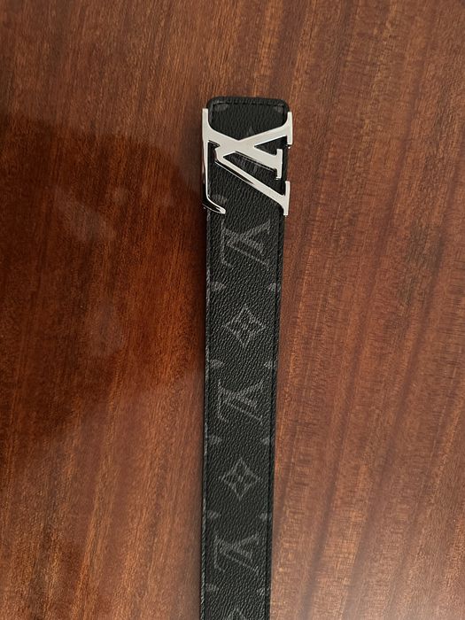 Curea LV noua 110 cm