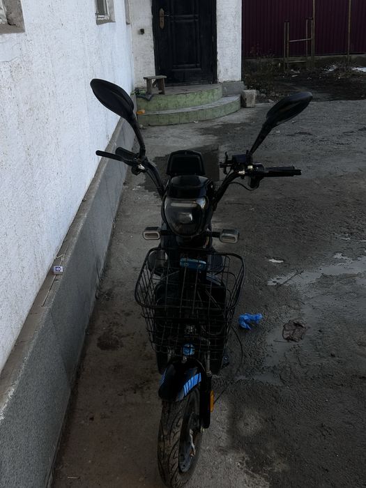 Продаю скутер за 70к