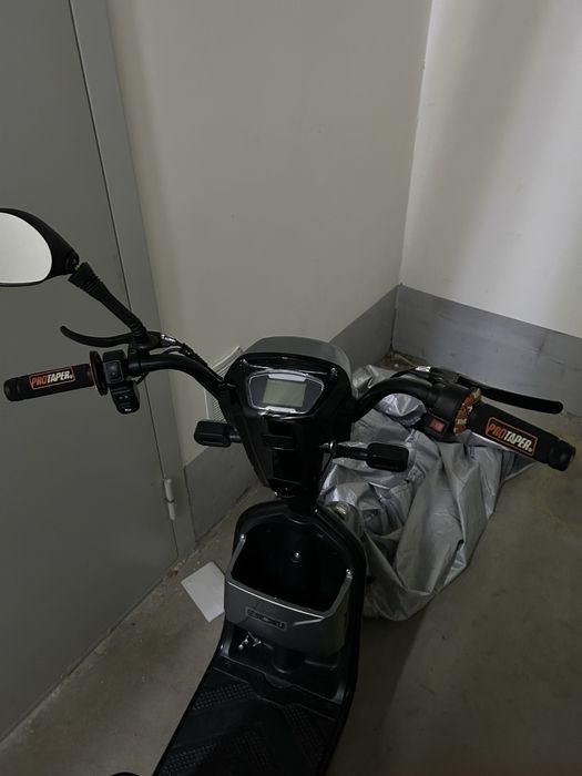 СРОЧНО!!! Продам скутер