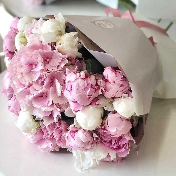 Букеты, Цветы в коробке, Микс букеты