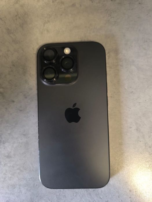 iPhone 16 pro 128гб