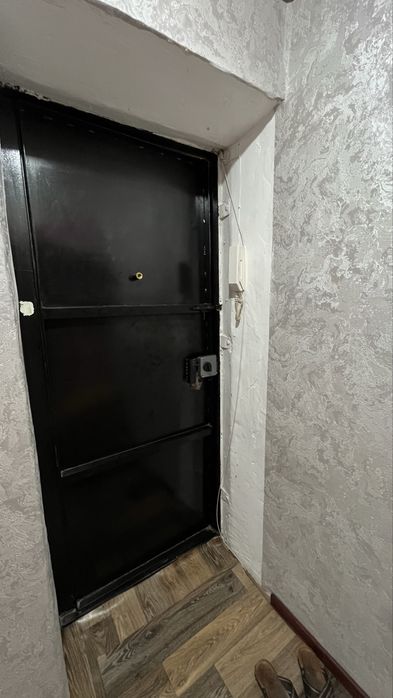 Продам дверь железную