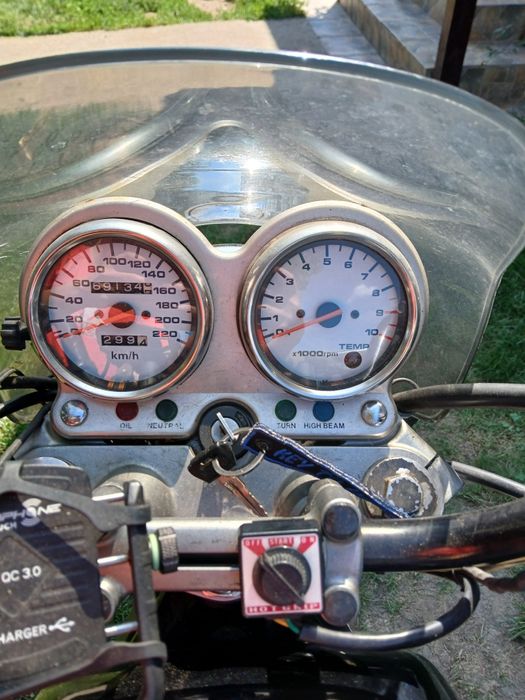 Motocicleta Suzuki vx800