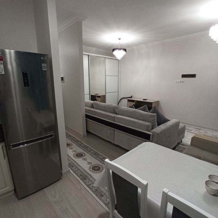 Сдам квартиру по месячно