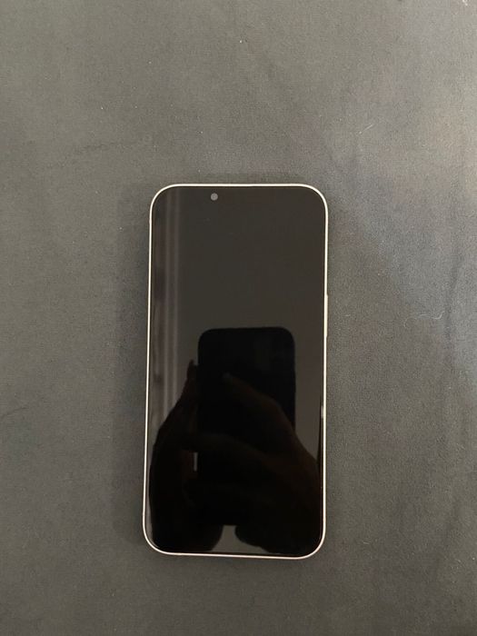 Продам айфон 13 256 гб