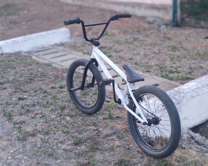 Vand BMX  in stare bună
