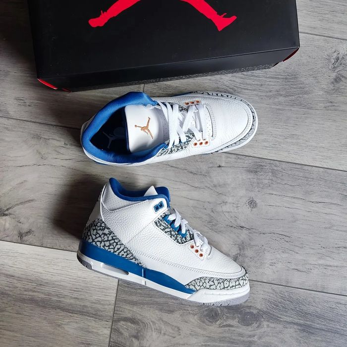 Air Jordan 3 Retro Wizards