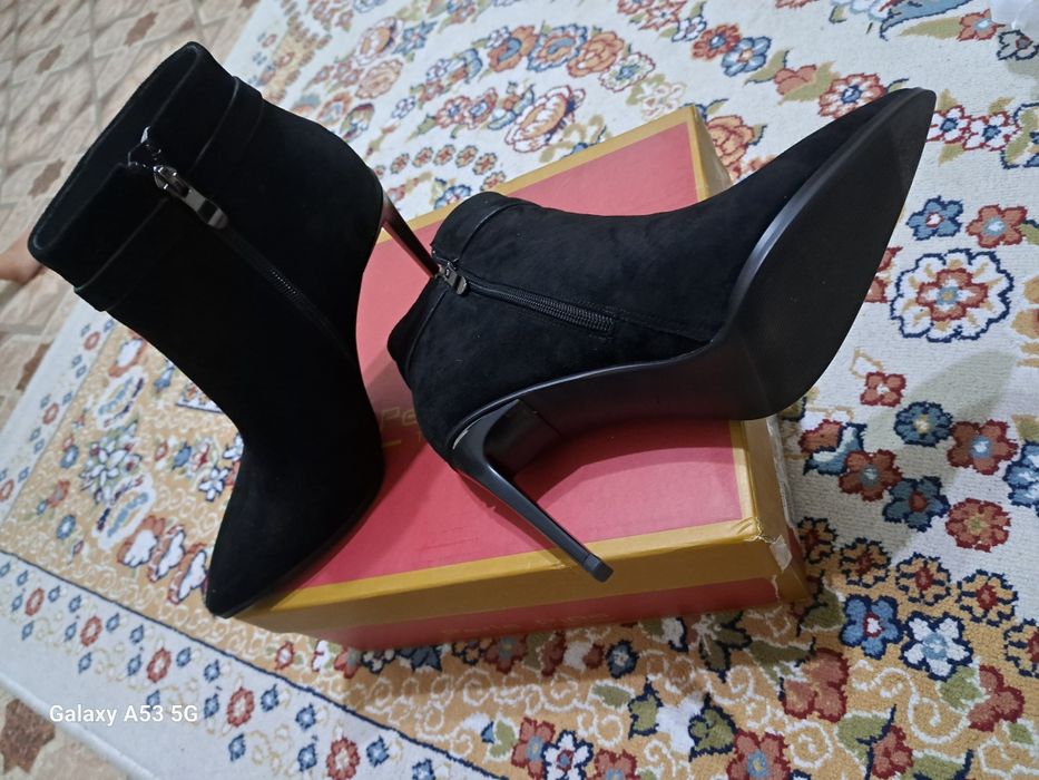 Продам сапоги весна-осень