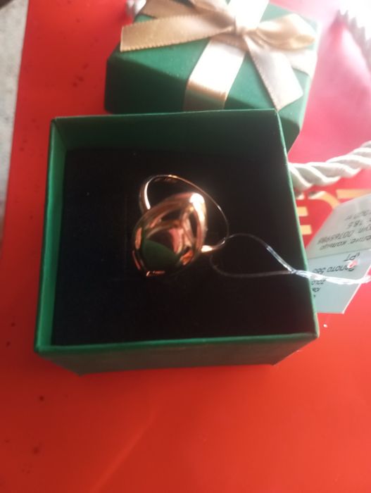 Перстень золото женский