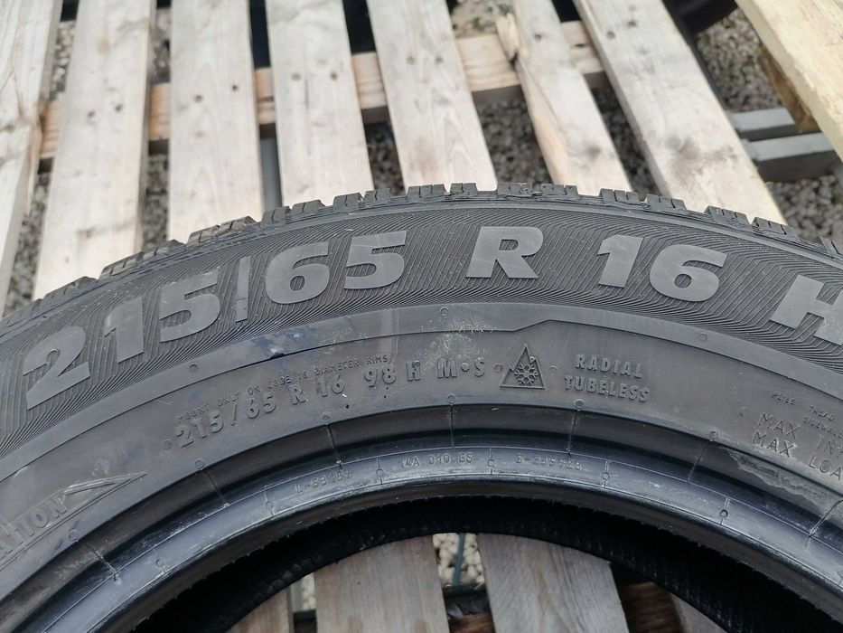 4 бр. Semperit 215/65R16