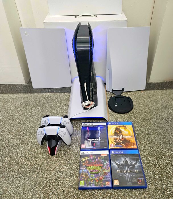 Камуфлажен PlayStation 5 с 2 джойстика, 4 топ игри, 2 охлаждания, PS5