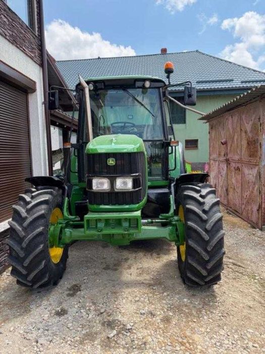 Tractor John Deere 6330 Premium 110 CP an 2012 ore 5200 John Deere 5100 John deere 6320 John Deere 6630 Case Claas New Holland Fendt Same Deutz Fiat