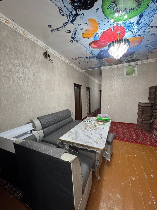 2 etajli qatej joy 1 chi etajda 140 kv uy sotiladi g'aybuda