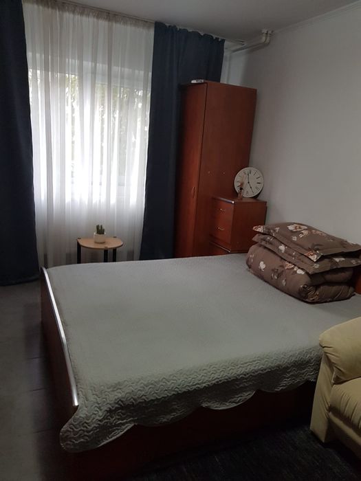 Garsoniera de închiriat CETRALA PROPRIE — fotografia 1