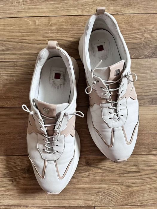 Дамски спортни обувки Högl