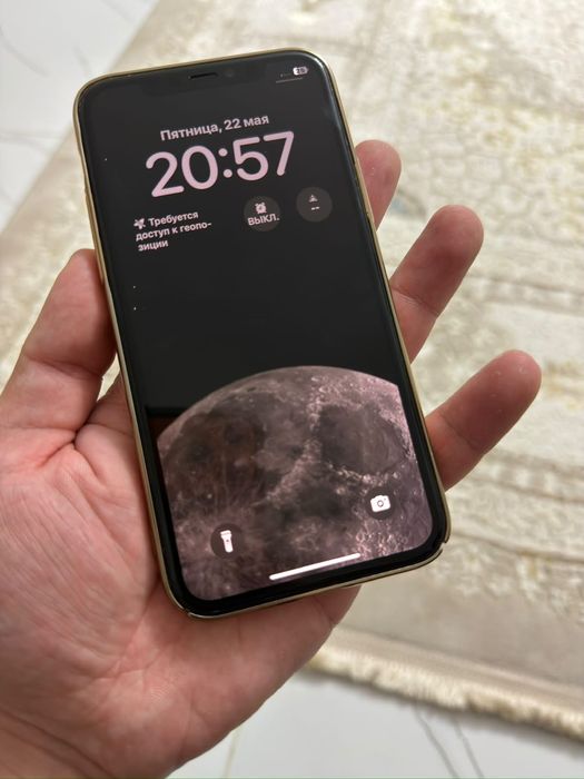 В продаже Айфон 11 Pro.