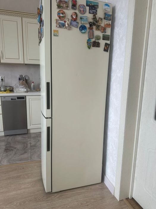 Холодильник Haier