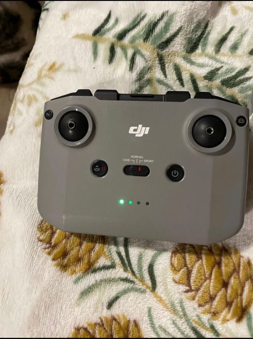 DJI Mini2 Fly More Combo Drona