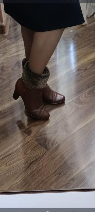 Продам зимние полусапожки