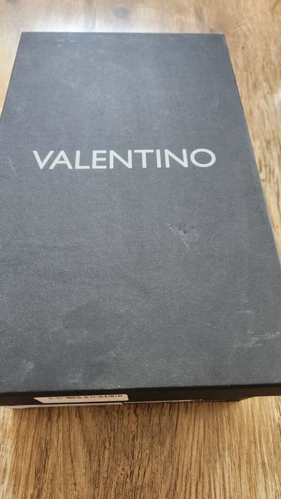 Дамски кецове VALENTINO