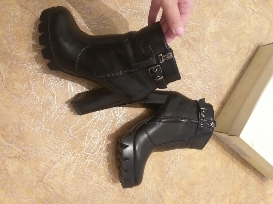 Продам обувь на высоком каблуке