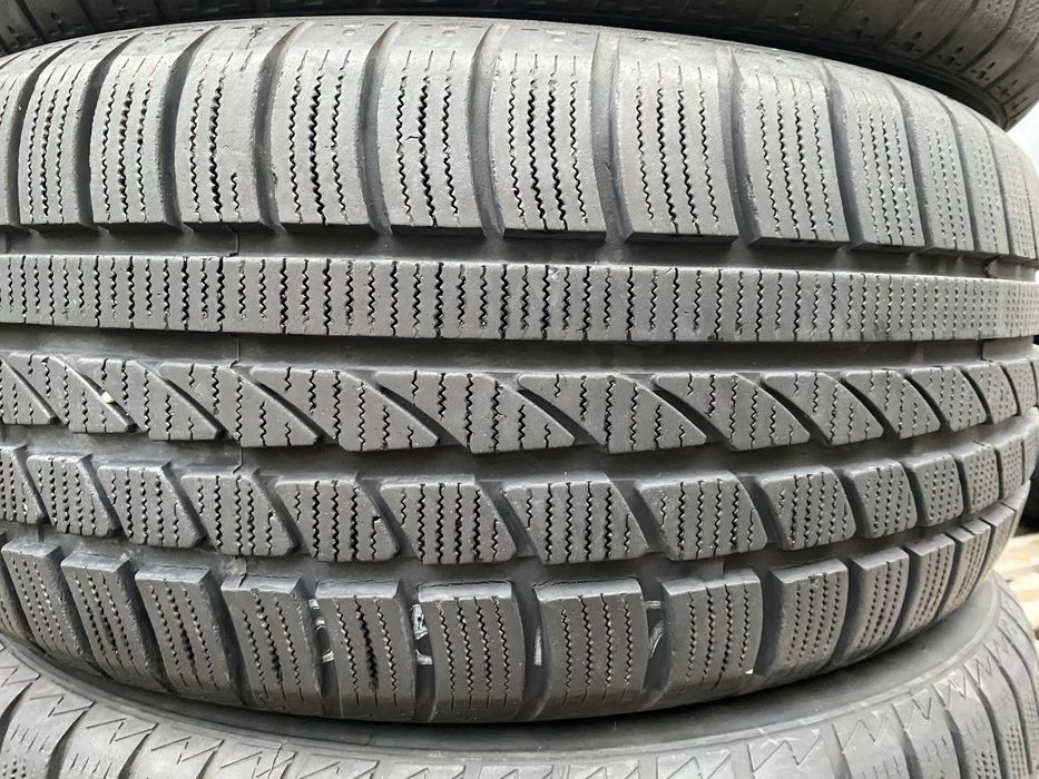 Шины 225/55/17 комплект бу ханкок
