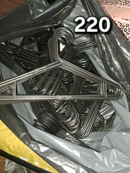 Umerase 750 bucăți