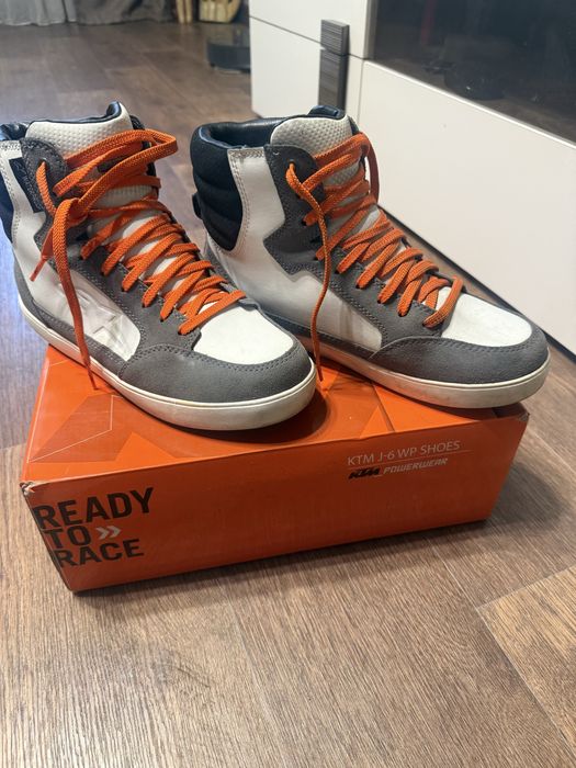 Продам мото боты