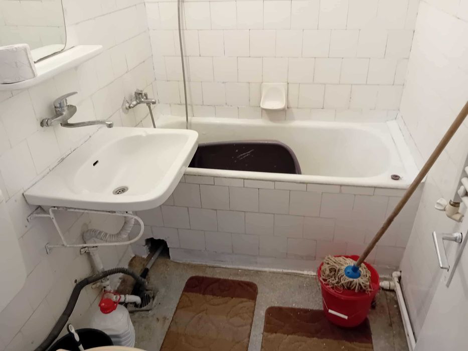 Ap 2 cam Aleea Ulmilor troita 50mp etaj 4Centrala termopan termoizolat