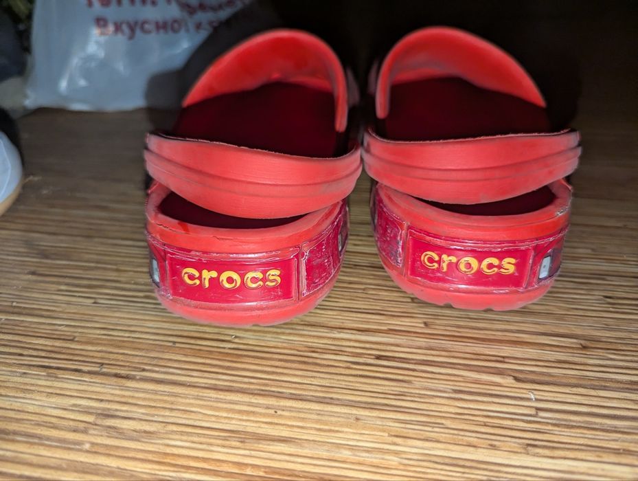 Продам crocs McQueen. 39 размер