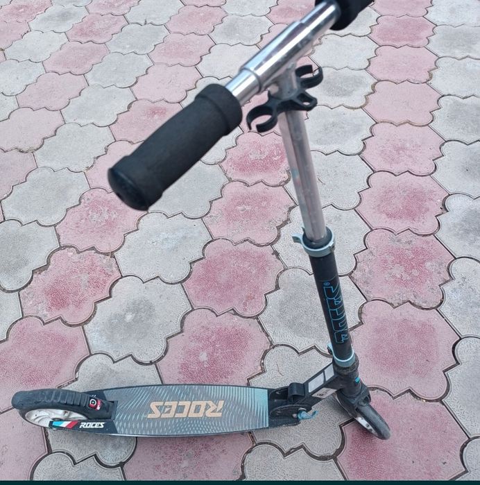 Самокат Roces 175 см