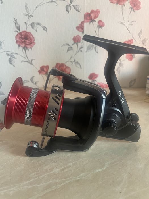 Vând mulinetă DAM 5 LC 7000