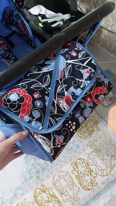 Продам новую коляску