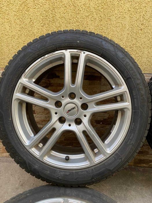 Cauciucuri de iarna 205 55 17