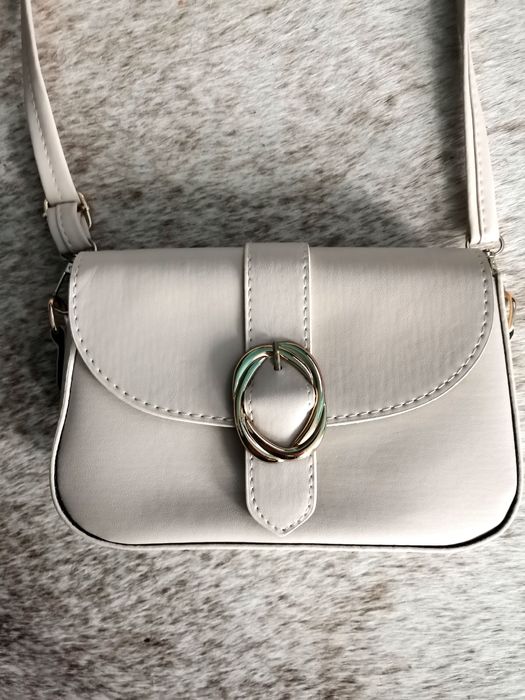 Дамска малка чанта