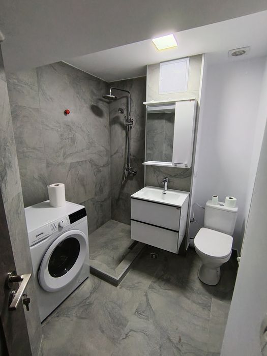 Inchiriez apartament 2 camere Ultracentral