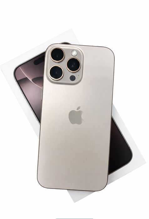 Продам iphone 16 Pro 256gb