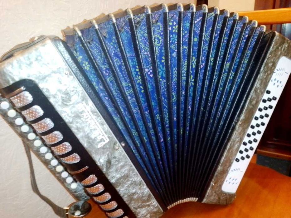 Гармонь тульская Рябинушка